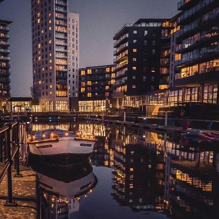 Deluxe City Modern Apt&Free Parking No Balcony Leeds  Esterno foto