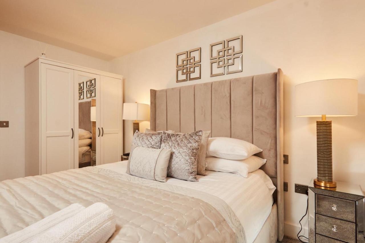 Deluxe City Modern Apt&Free Parking No Balcony Leeds  Esterno foto