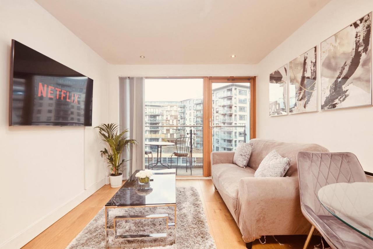 Deluxe City Modern Apt&Free Parking No Balcony Leeds  Esterno foto