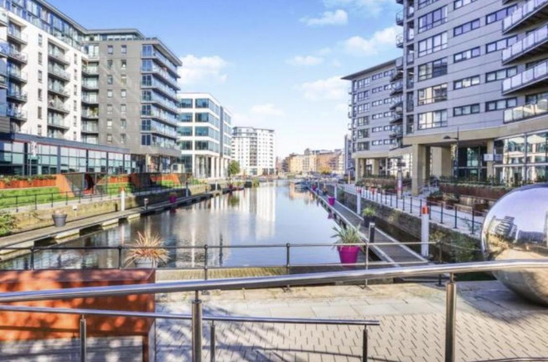 Deluxe City Modern Apt&Free Parking No Balcony Leeds  Esterno foto